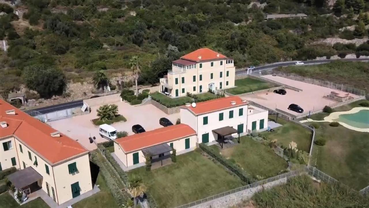 Cluxury-Torre Dei Saraceni Boutique Apt By The Sea Beach, Pool,Private Jacuzzi, Parking Черво Екстер'єр фото